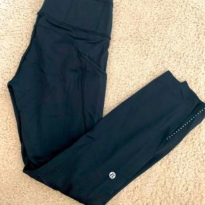 Lululemon black leggings size 6